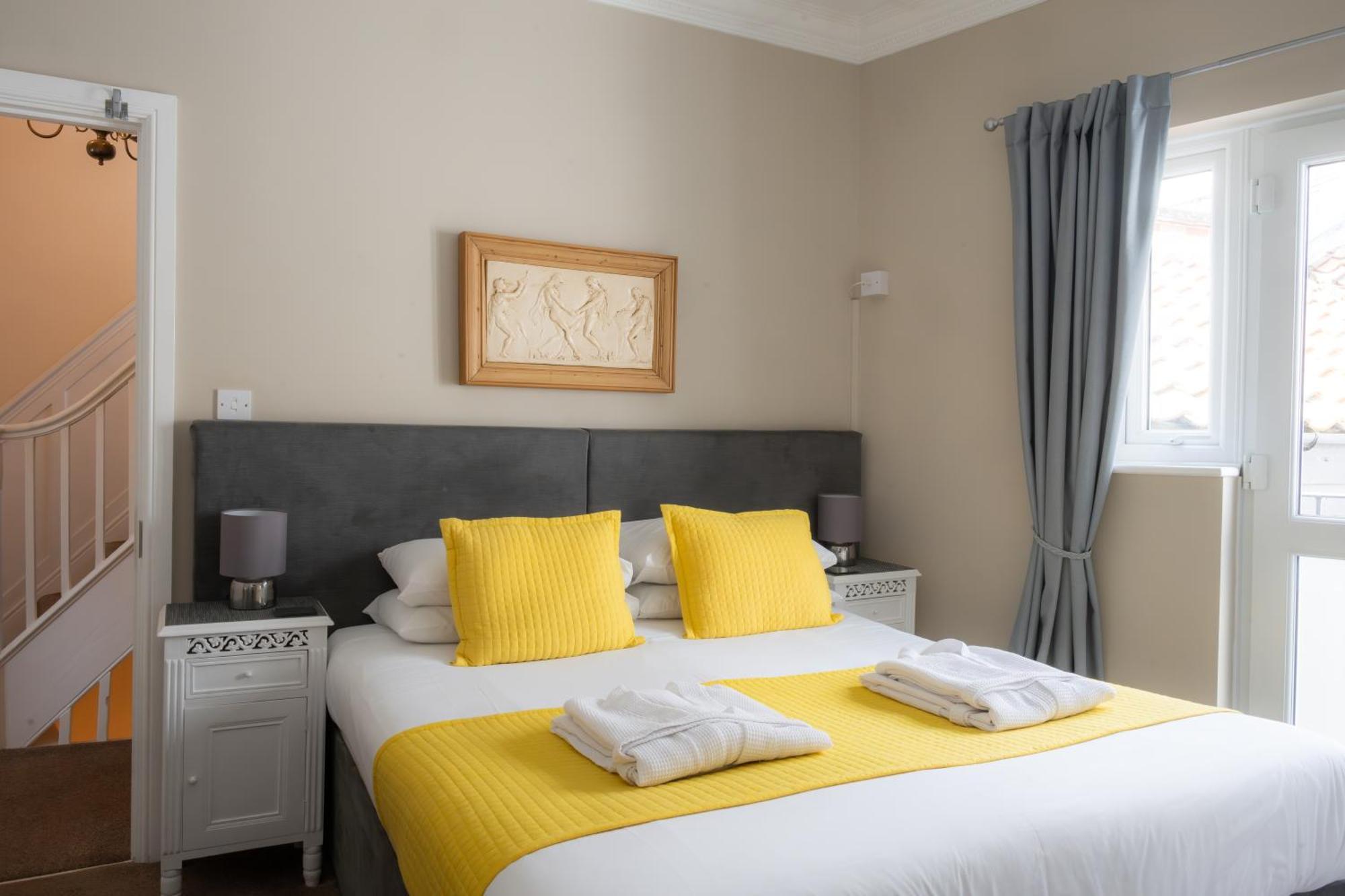 The Courtyard Guest House Great Yarmouth Dış mekan fotoğraf