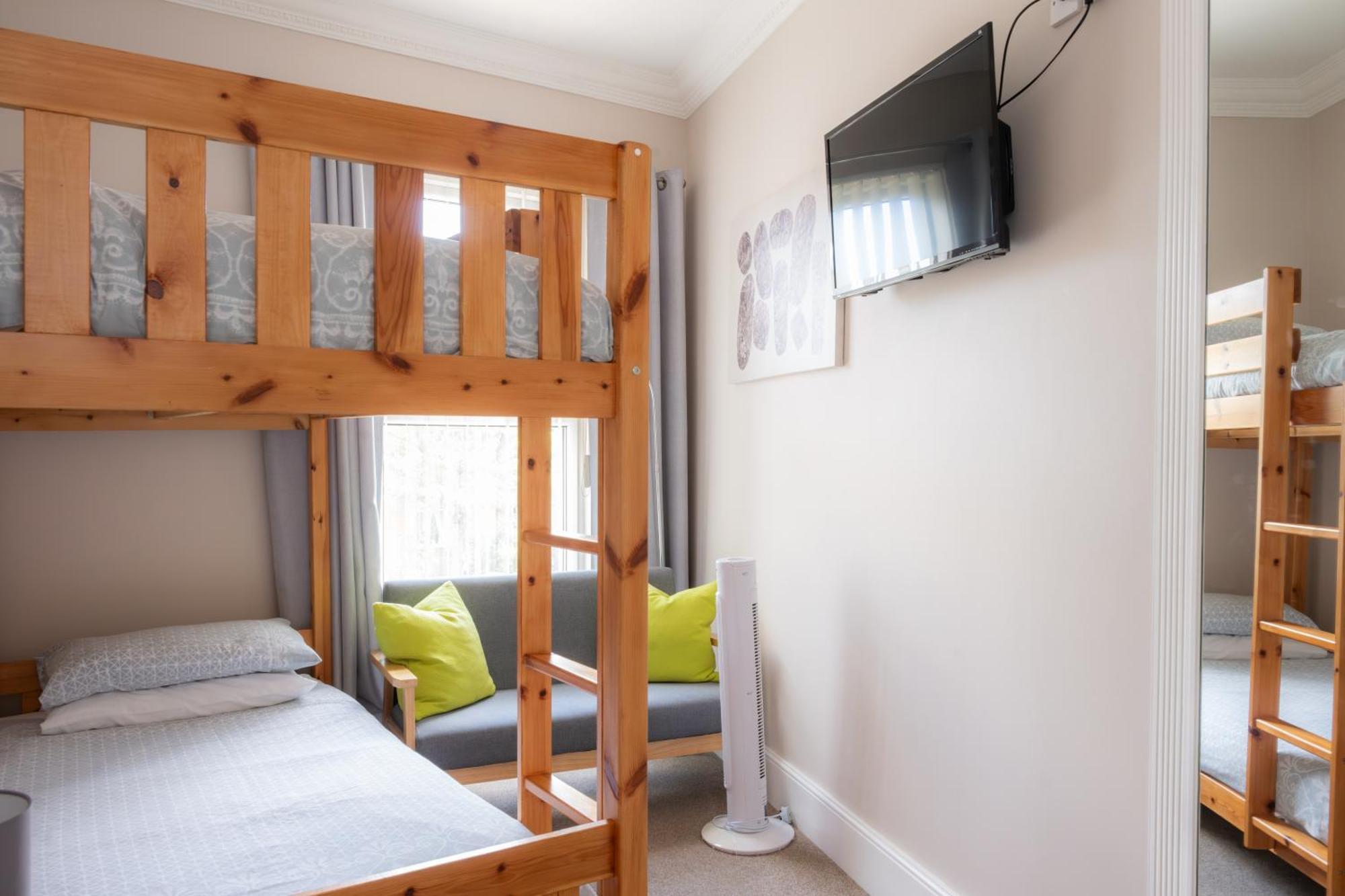 The Courtyard Guest House Great Yarmouth Dış mekan fotoğraf