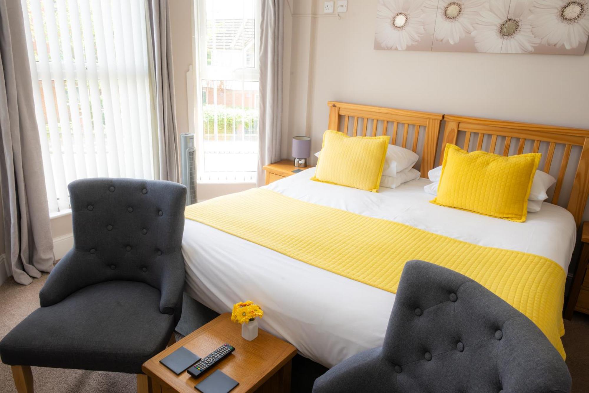 The Courtyard Guest House Great Yarmouth Dış mekan fotoğraf