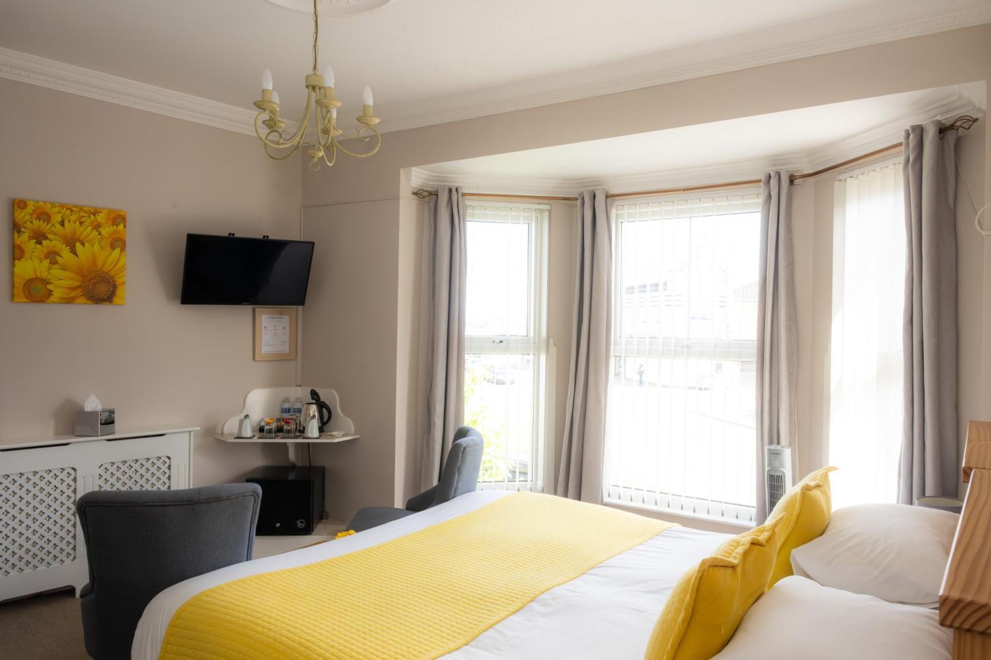 The Courtyard Guest House Great Yarmouth Dış mekan fotoğraf