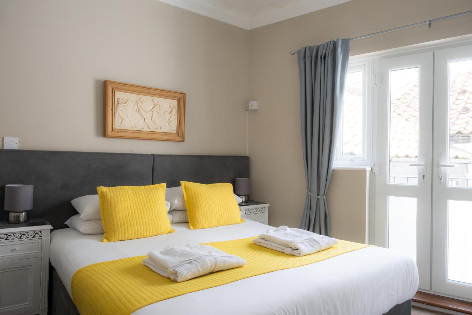 The Courtyard Guest House Great Yarmouth Dış mekan fotoğraf