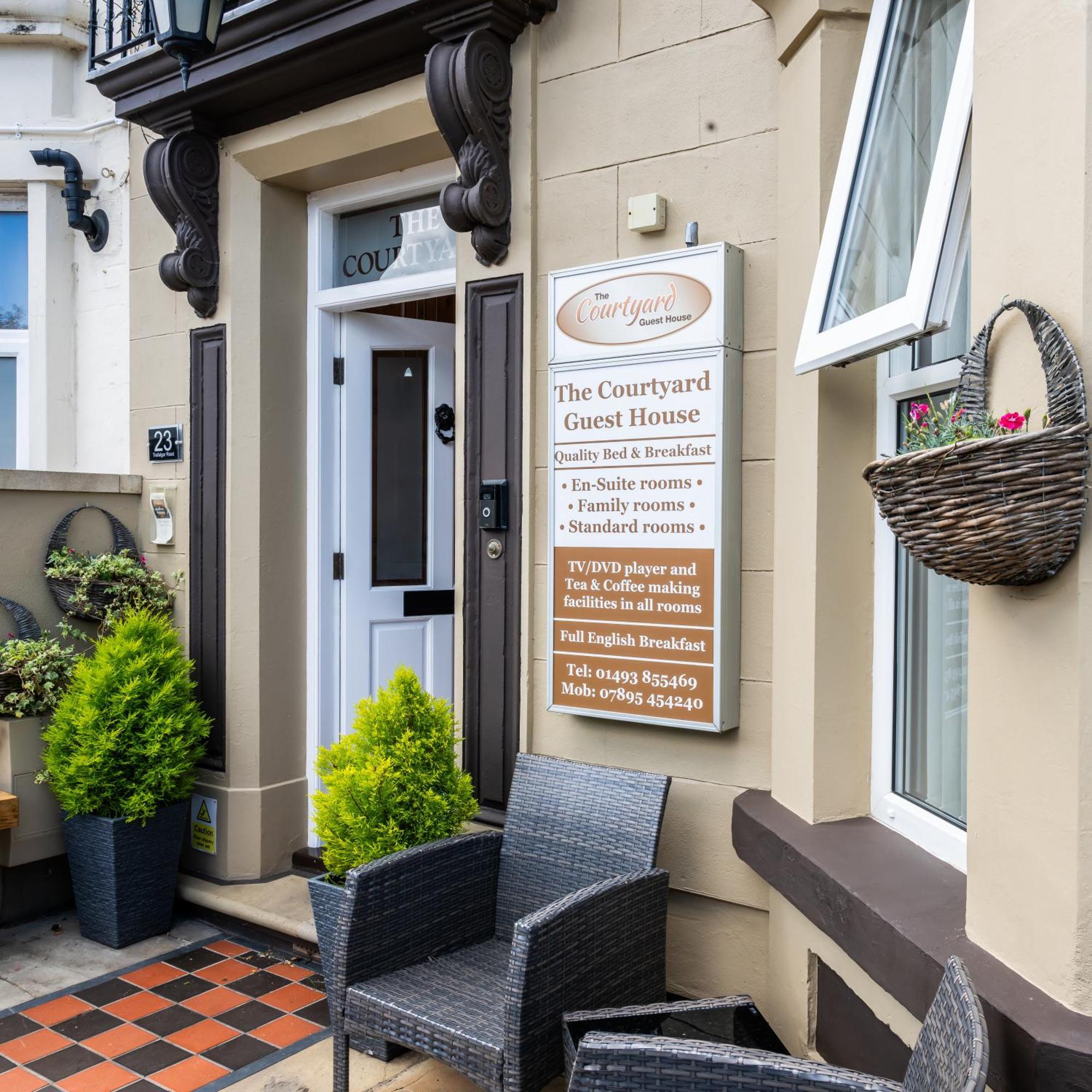 The Courtyard Guest House Great Yarmouth Dış mekan fotoğraf