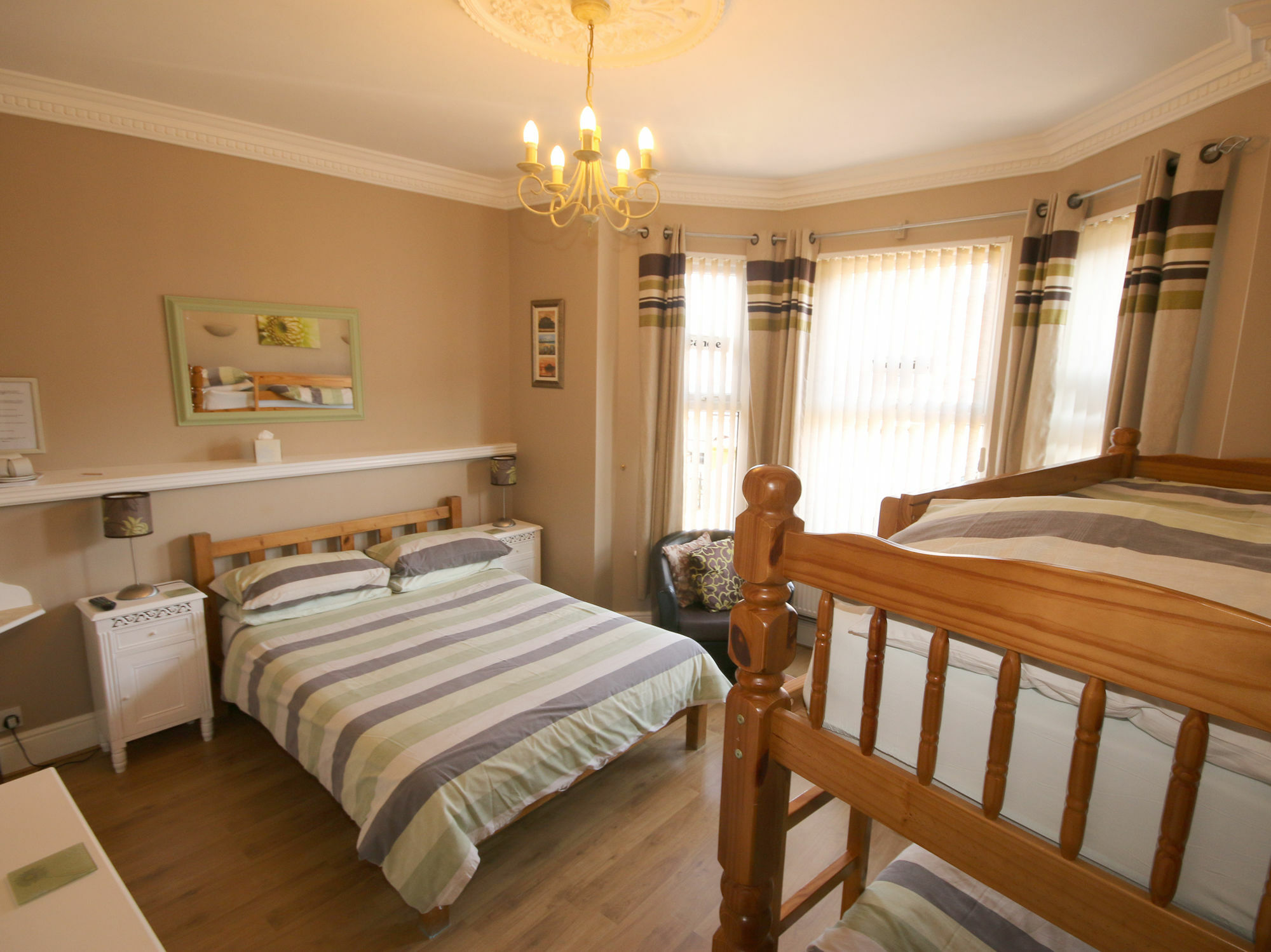 The Courtyard Guest House Great Yarmouth Dış mekan fotoğraf